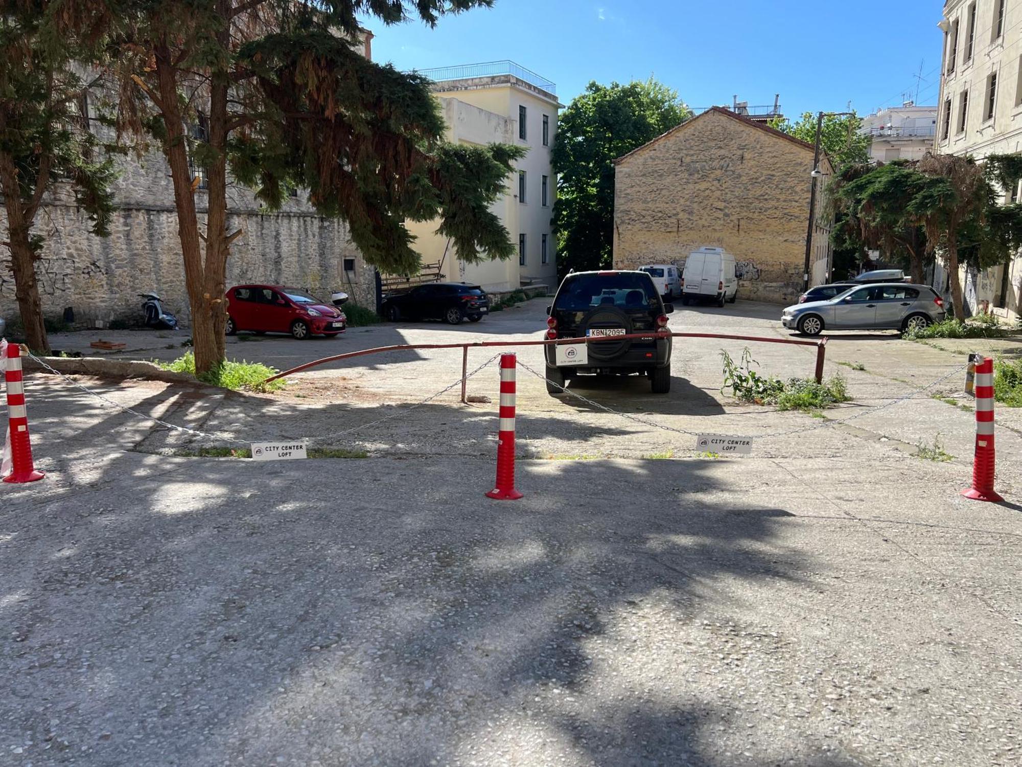 City Center Loft With Private Parking Kavála Kültér fotó