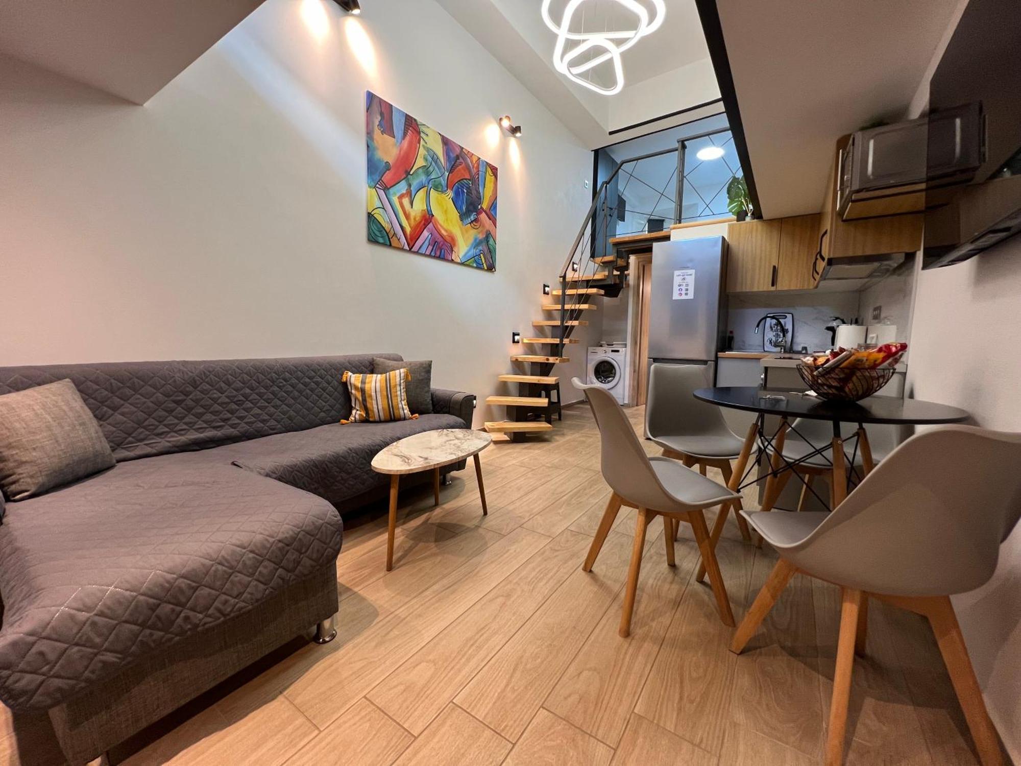 City Center Loft With Private Parking Kavála Kültér fotó